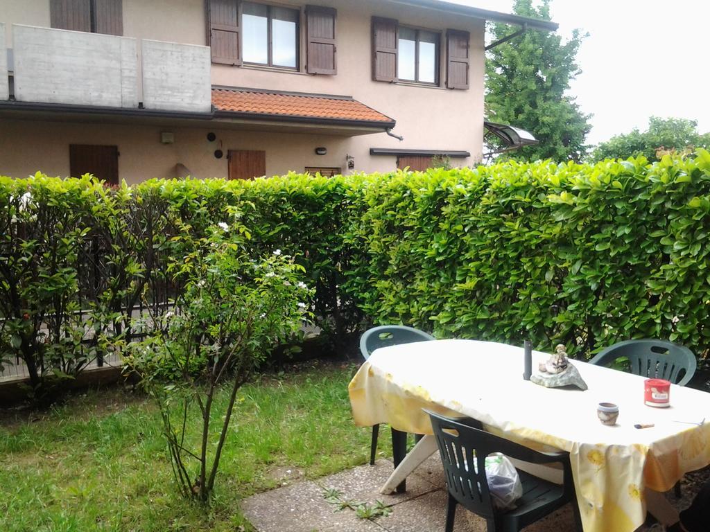 Villetta Rossini Appartamento Da Condividere Con Me Luciano Servizio Ospiti Taxi Driver Navetta No Wifi 2 Camera Da Letto Per 5 Persone Valbrembo エクステリア 写真