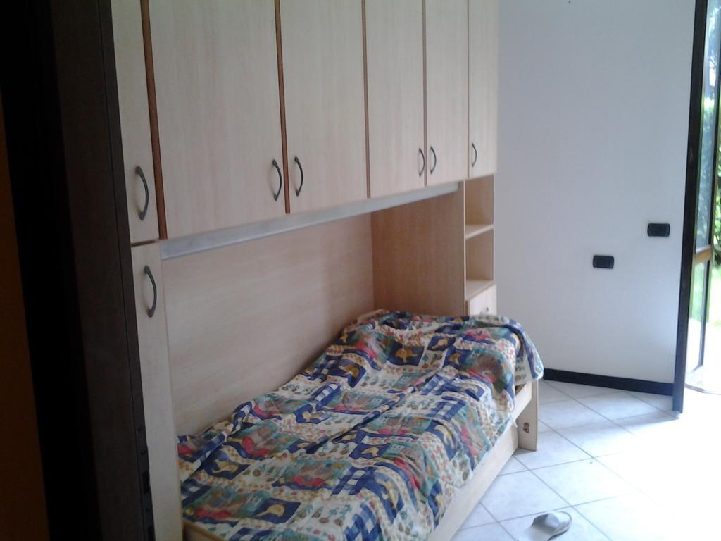 Villetta Rossini Appartamento Da Condividere Con Me Luciano Servizio Ospiti Taxi Driver Navetta No Wifi 2 Camera Da Letto Per 5 Persone Valbrembo エクステリア 写真