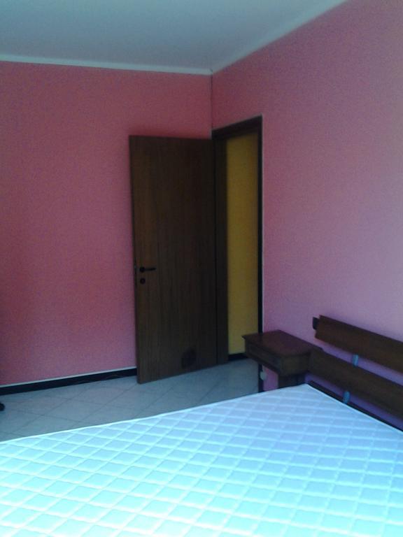 Villetta Rossini Appartamento Da Condividere Con Me Luciano Servizio Ospiti Taxi Driver Navetta No Wifi 2 Camera Da Letto Per 5 Persone Valbrembo エクステリア 写真