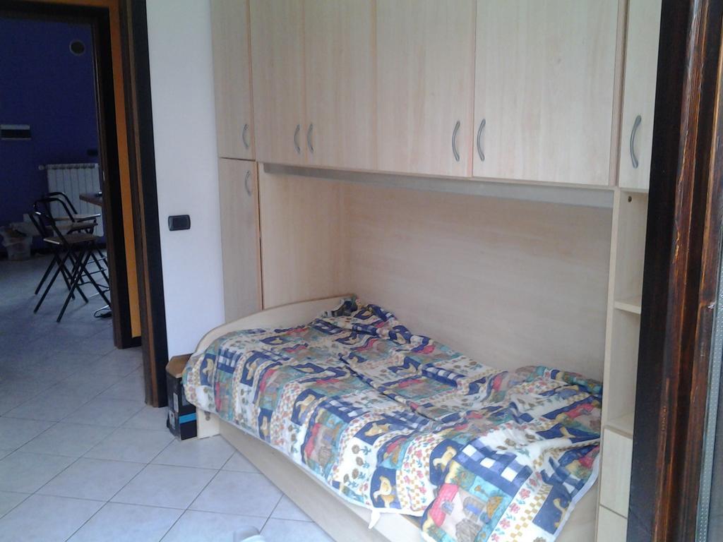 Villetta Rossini Appartamento Da Condividere Con Me Luciano Servizio Ospiti Taxi Driver Navetta No Wifi 2 Camera Da Letto Per 5 Persone Valbrembo エクステリア 写真