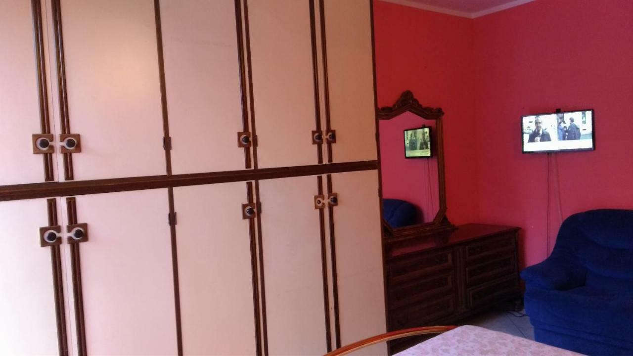 Villetta Rossini Appartamento Da Condividere Con Me Luciano Servizio Ospiti Taxi Driver Navetta No Wifi 2 Camera Da Letto Per 5 Persone Valbrembo エクステリア 写真